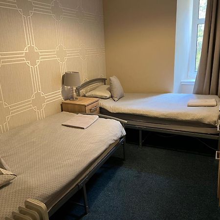 Budget Rooms 因弗内斯 外观 照片